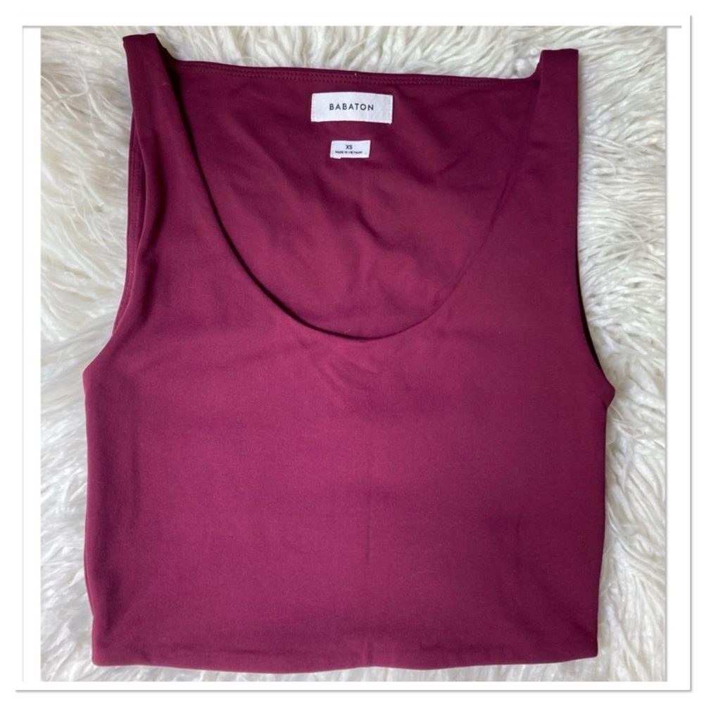 Aritzia Babaton Contour Cropped Tank Top Size XS